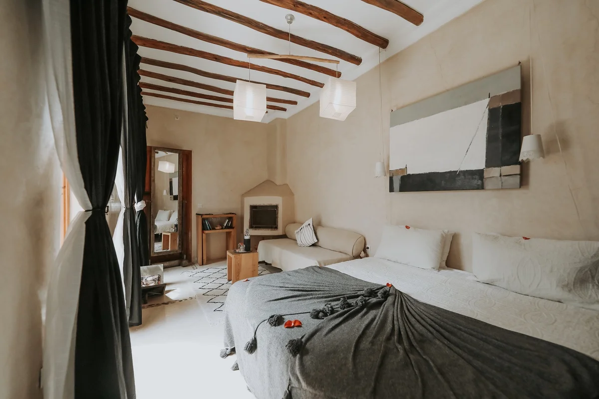 The Salam Suite at Dar Nour el Houda and its fireplace lounge